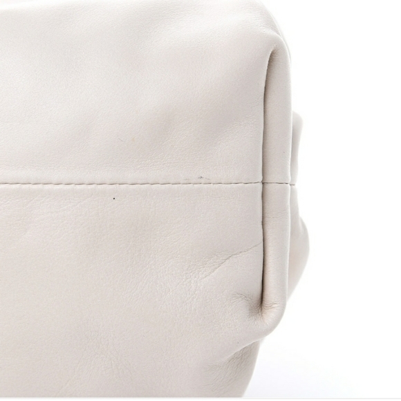 Bottega Veneta The Pouch Oversized Clutch In Mist - Picture 9 of 16